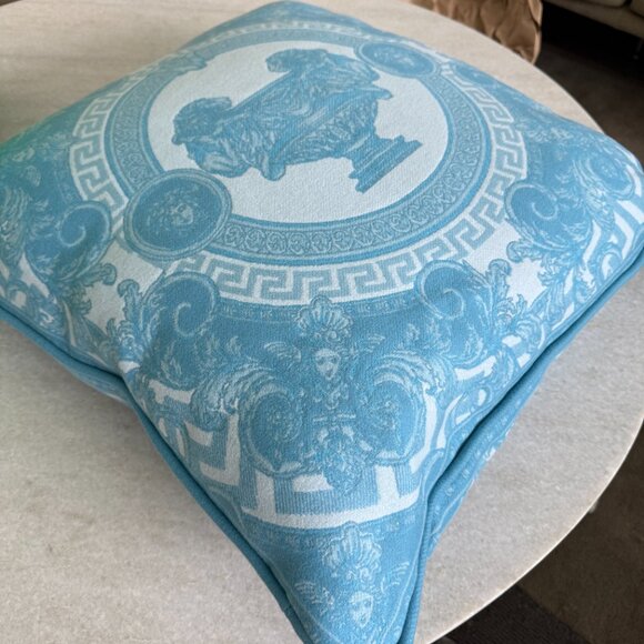 Versace Medusa Print Wool/Cashmere Pillow Cushion, large, New Made in Italy - Picture 4 of 13